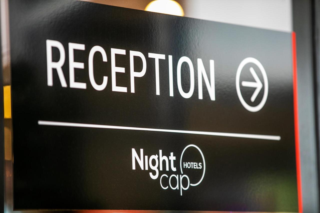 Nightcap At Barkly Hotel Mount Isa Bagian luar foto